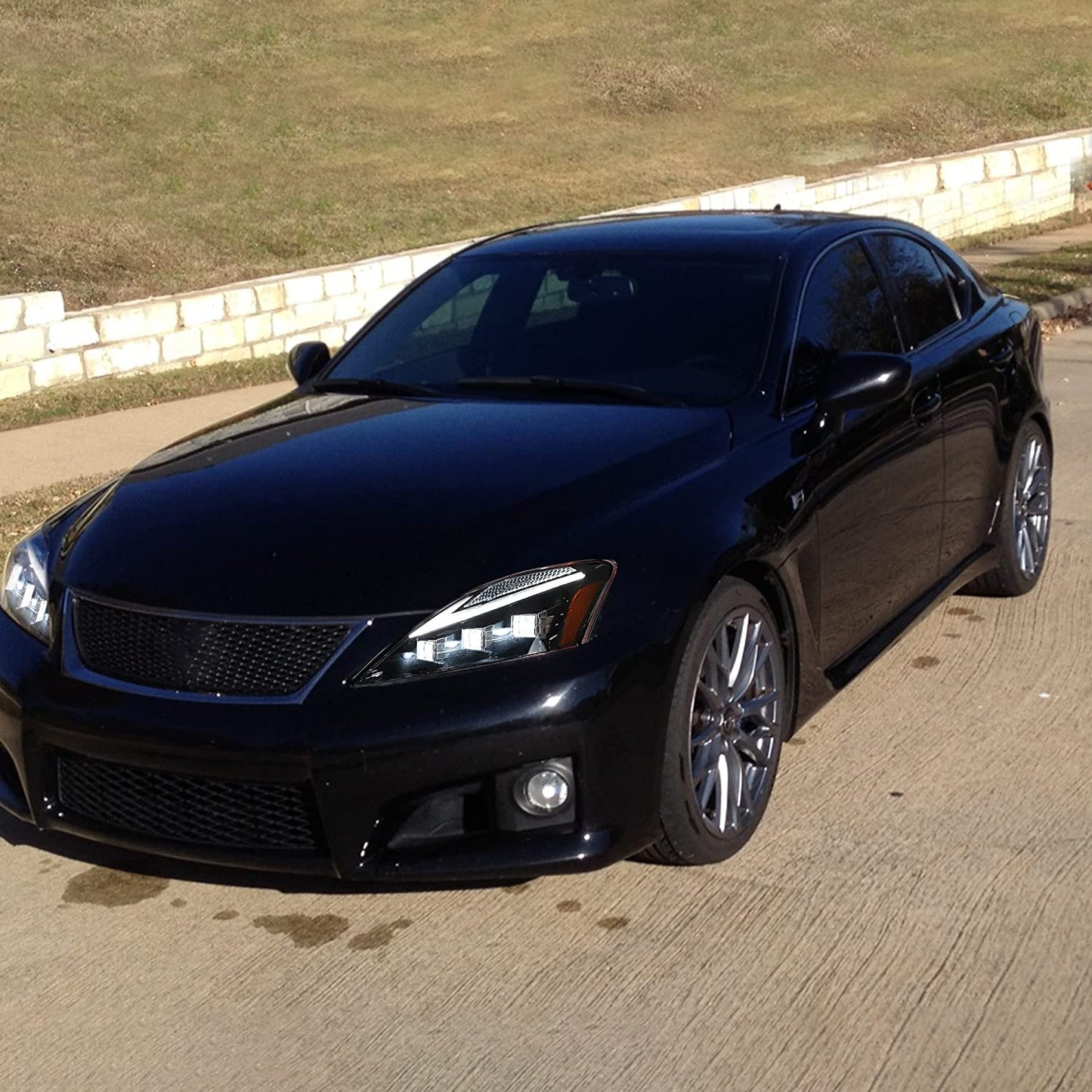 VLAND LED Projector Headlights For Lexus IS250/IS250C IS350/IS350C IS220d 2006-2013 ISF 2008-2014 With Animation & Blue Breathing