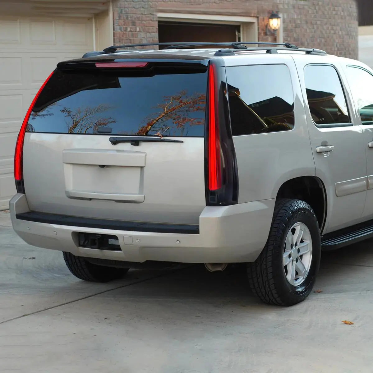 VLAND Full LED Tail Lights For Chevrolet Tahoe Suburban 2007-2014 GMC Yukon and Yukon Denali/XL 2007-2014