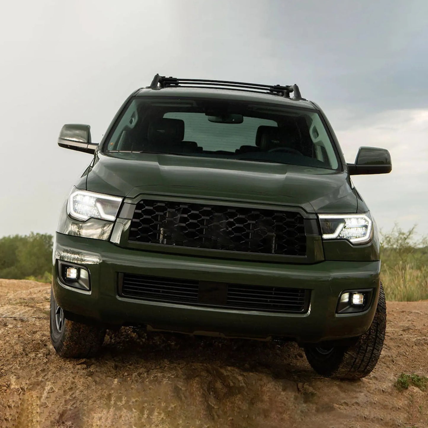 VLAND LED Headlights For 2007-2013 Toyota Tundra & 2008-2022 Toyota Sequoia